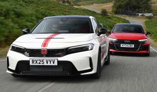 Honda Civic Type R vs Audi RS 3 - front end
