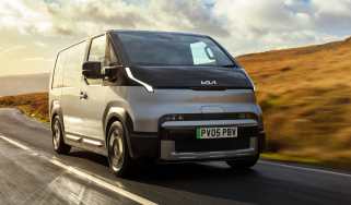 Kia PV5 Cargo - front tracking